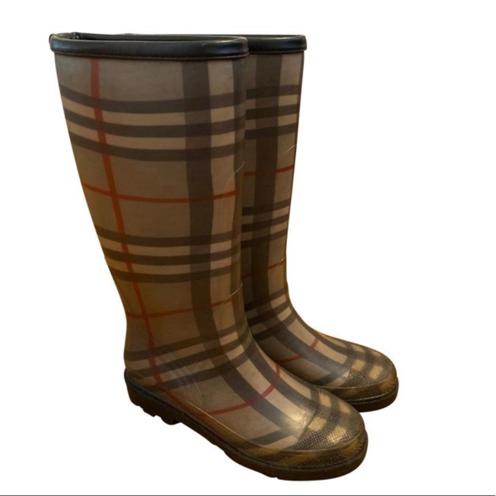 AUTHENTIC BURBERRY RAINBOOTS FOR SALE